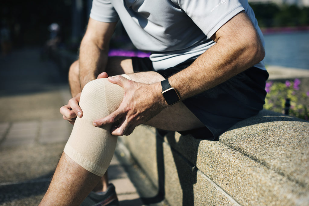 knee pain treatment - Infinite Body & Health